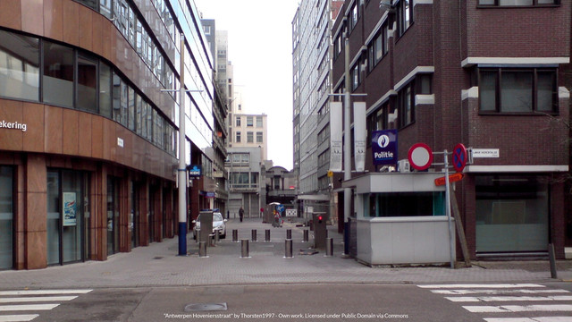 "Antwerpen Hoveniersstraat" by Thorsten1997 - Own work. Licensed under Public Domain via Commons
