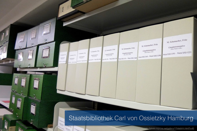 Staatsbibliothek Carl von Ossietzky Hamburg
http://photo.mprove.net/gallery/17/stabihh.html?i=45
