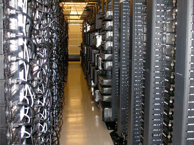 UCL Data Rack
